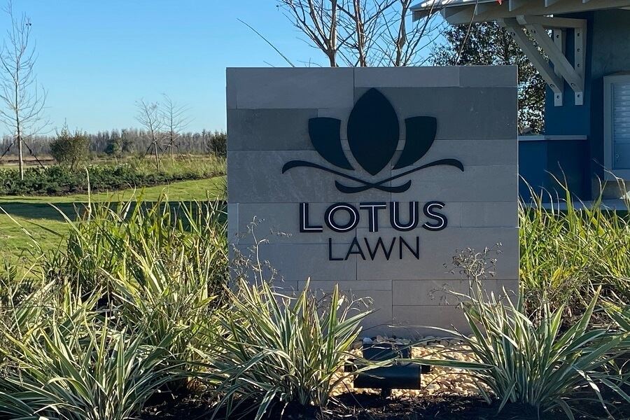 Lotus Lawn monument park in Bexley Land O Lakes, FL