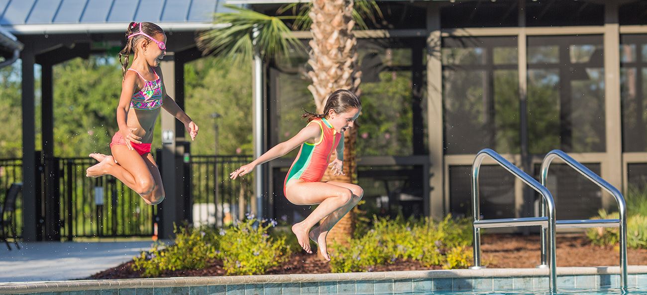 bexley-club-amenities-kids-pool-2-hero